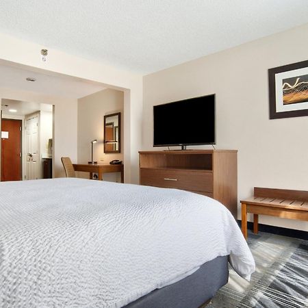 Holiday Inn Express & Suites - Mobile - I-65 By Ihg Екстериор снимка